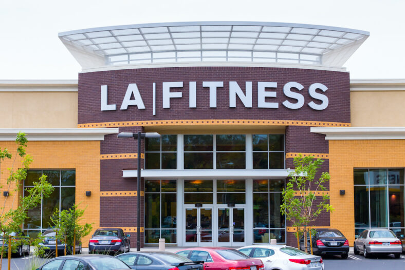 LA Fitness exterior