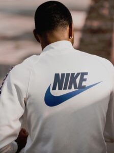 Nike-sues-Lululemon-news-by-ATN