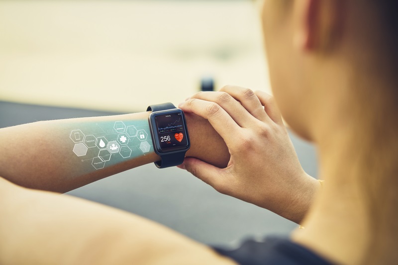 Wearable-tech-is-no-1-fitness-trend-of-2022