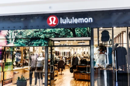 Lululemon recycling