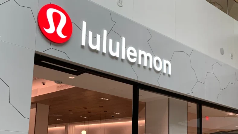 Lululemon storefront