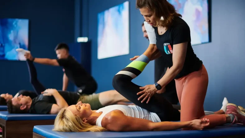 an image of Stretch Lab members getting an assisted stretch