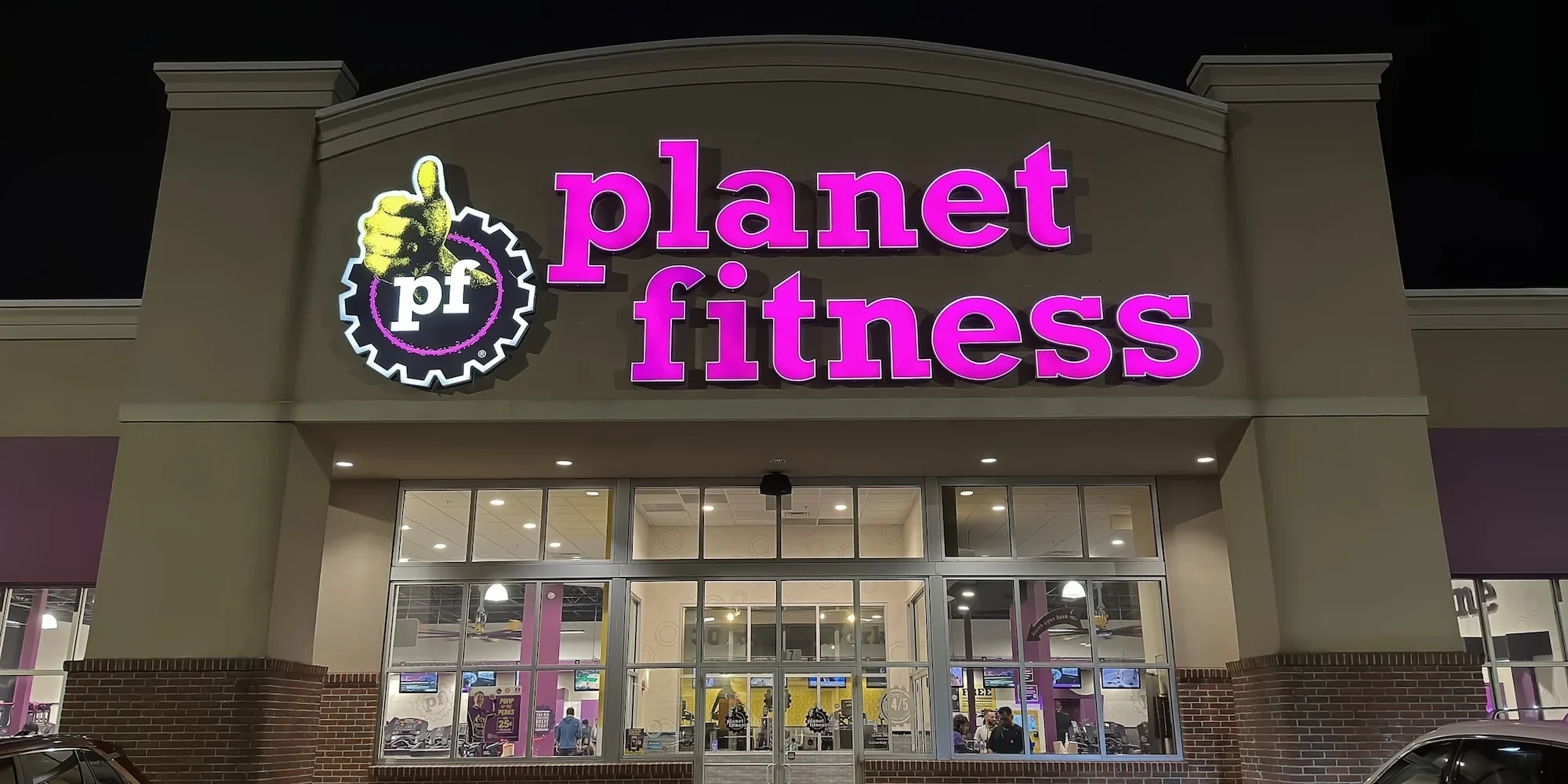 Planet Fitness ‘Flexing for Good’