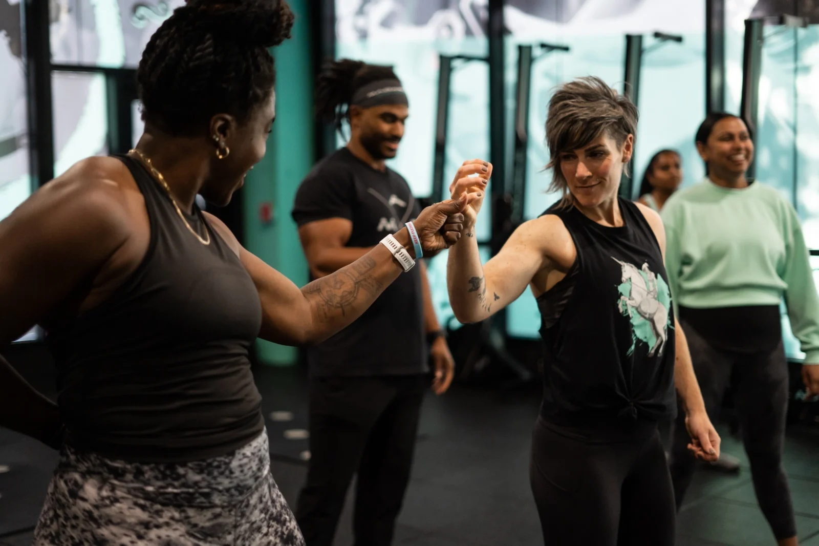 People connecting during a workout