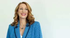 Headshot of Amy Boone Thompson