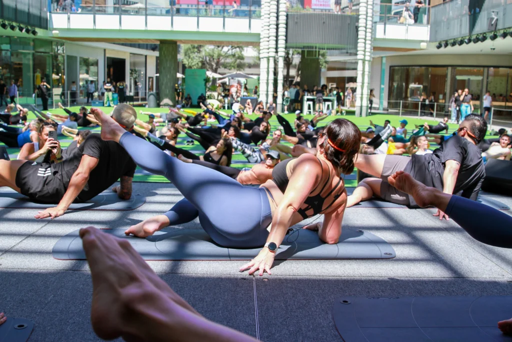 Les Mills hosts large Pilates classes