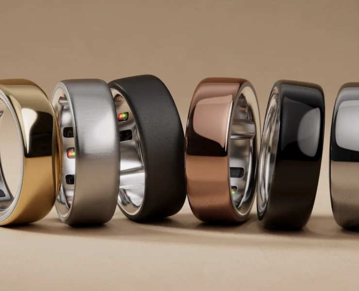 Oura Ring 4 in various colors