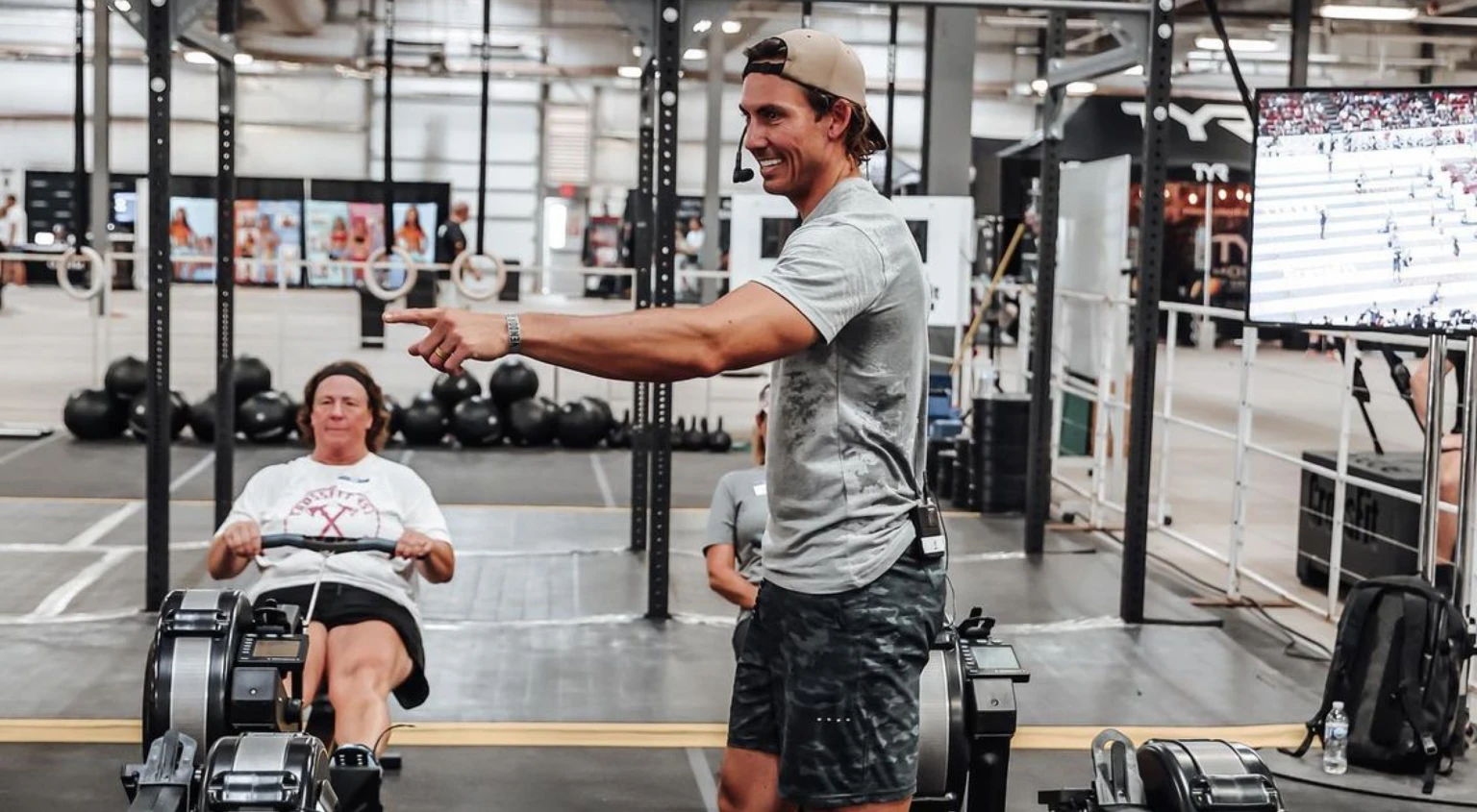 Person teaching a rowing class