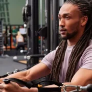 a man working out at Basic-Fit