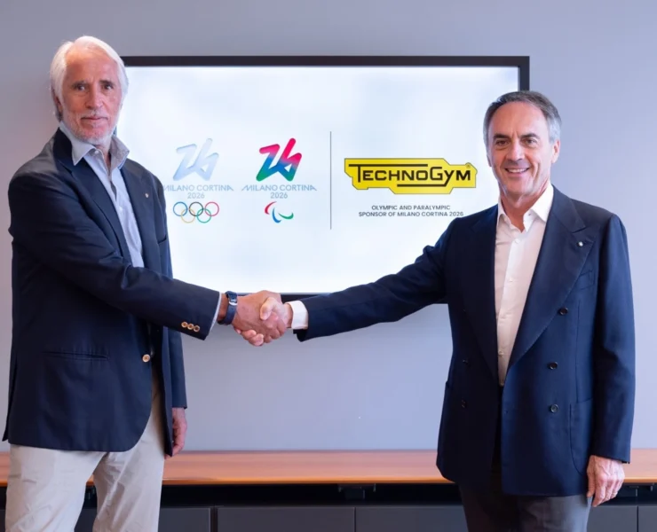 Giovanni Malagò and Nerio Alessandri shake hands to celebrate Olympic agreement