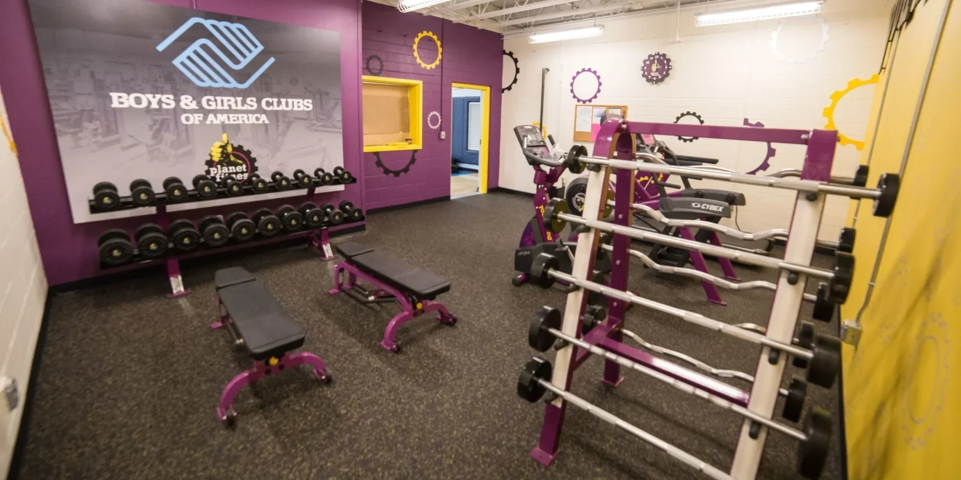 Planet Fitness Invests in Future with M+ to Boys & Girls Clubs