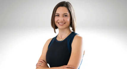 Headshot of Sarah Luna