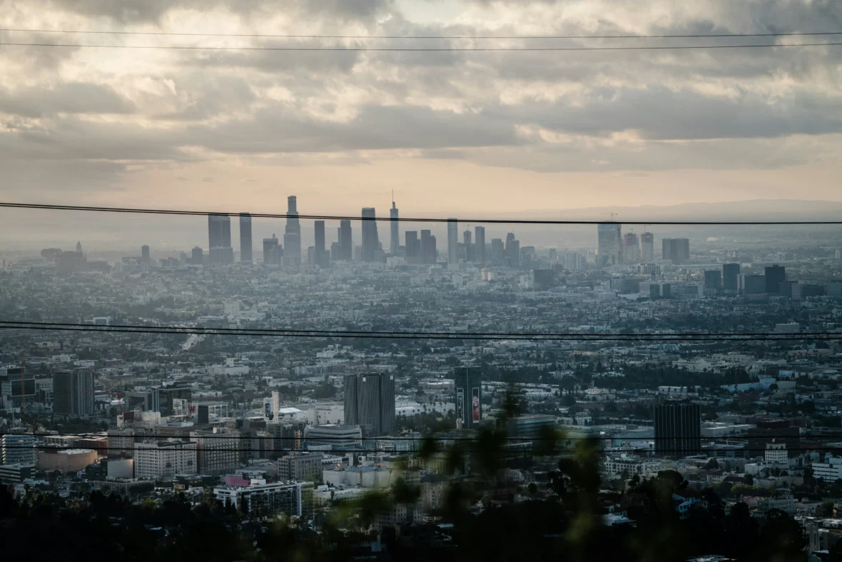 LA Strong / an image of LA