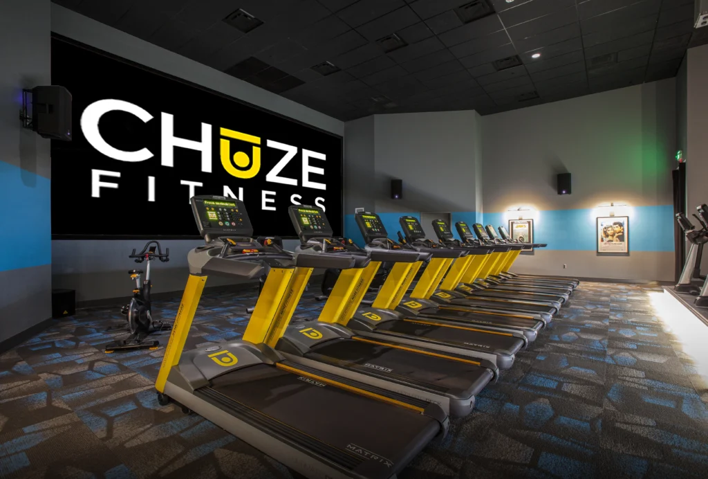 row of treadmills at Chuze Fitness