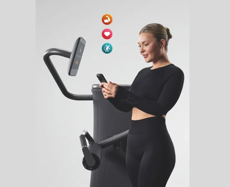 Woman using EGYM Genius