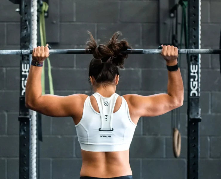 woman weightlifting