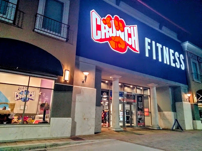Crunch Fitness in Jacksonville's Harbour Village