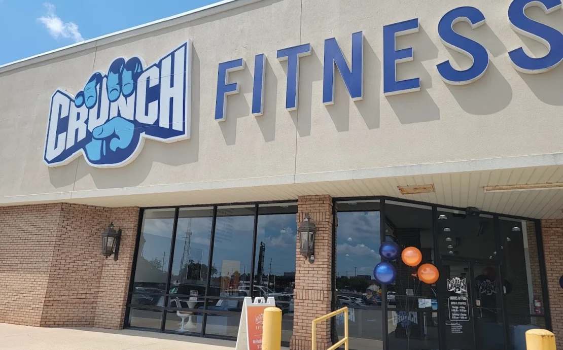 Crunch Fitness in Long Beach, Mississippi