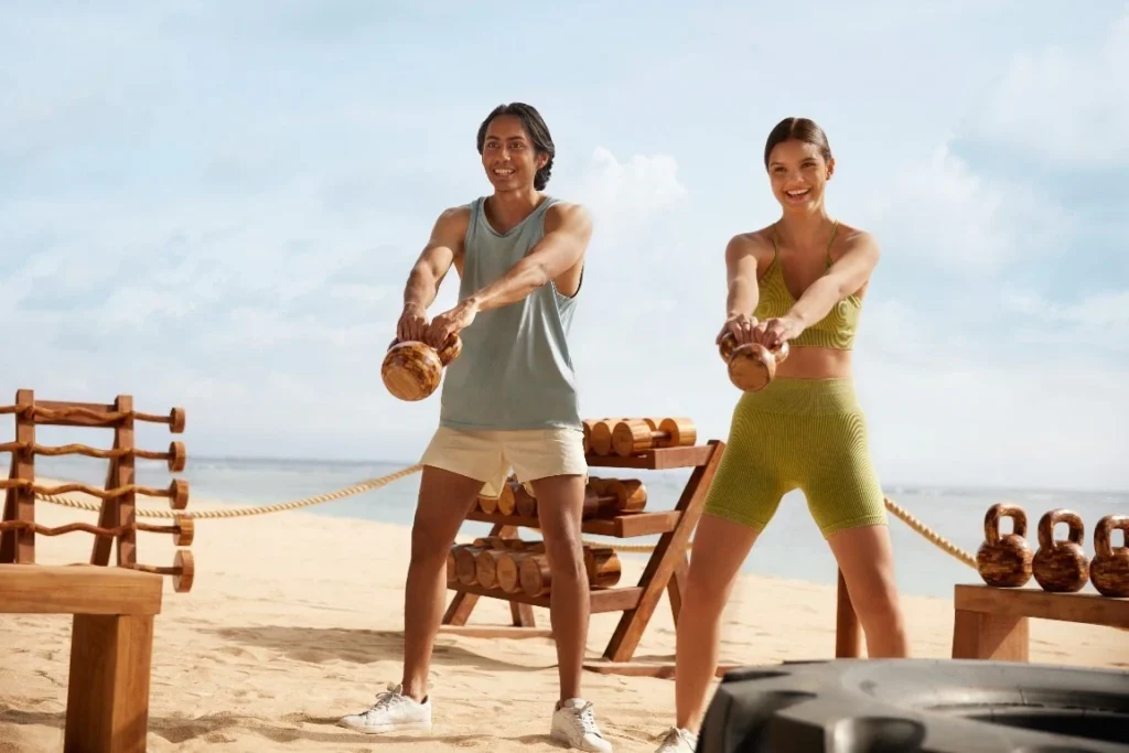 guests enjoying the Westin Beach Workout
