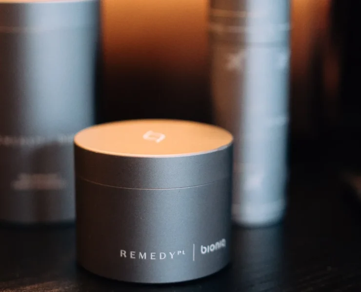 Bioniq x Remedy Place supplement canisters.