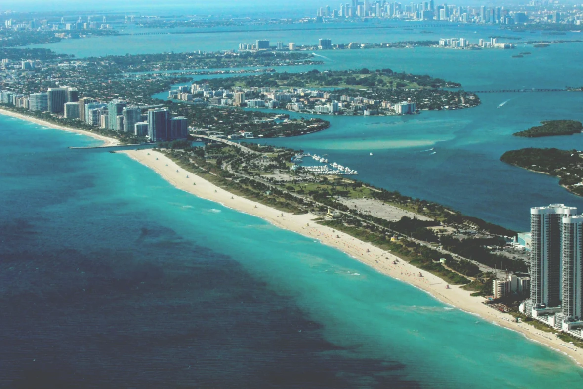 The Miami landscape from above.