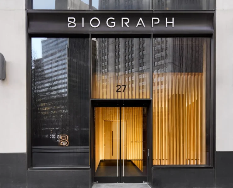 Biograph clinic in New York City, exterior image.