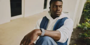 man wearing whoop device on wrist