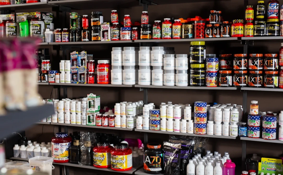 supplement containers on the shelves