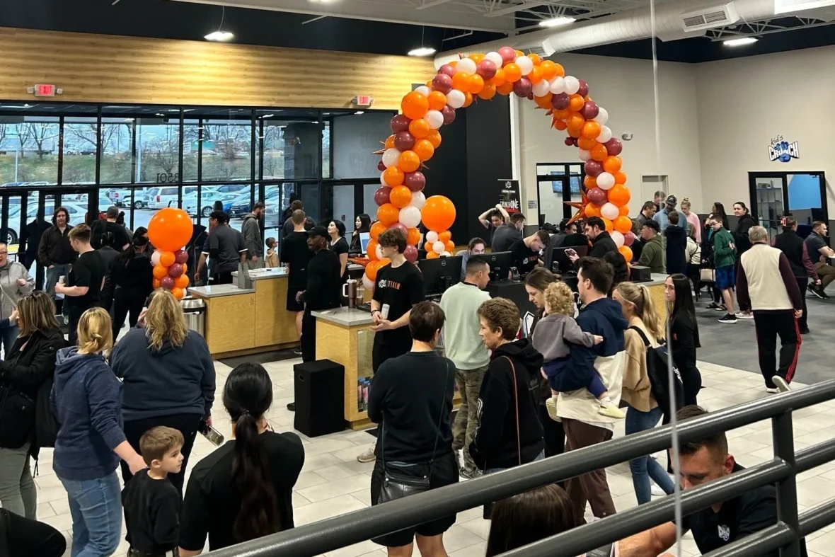 Crunch Fitness Des Moines Pre-Opening Party