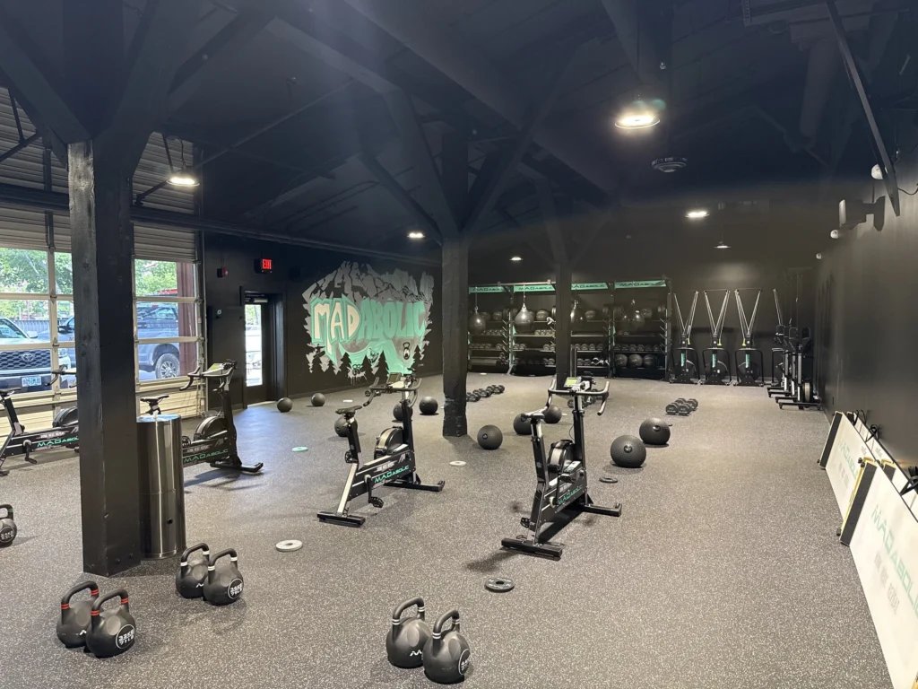 MADabolic Bend floor