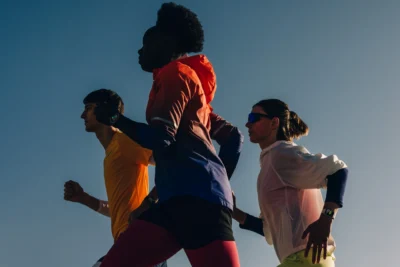 people run wearing Apple Watches