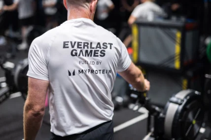 man wears co-branded t-shirt from Everlast Gyms and Myprotein