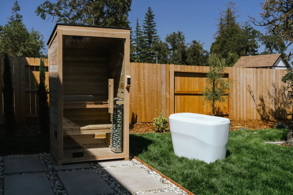 Plunge Pod + Sauna Mini Bundle 