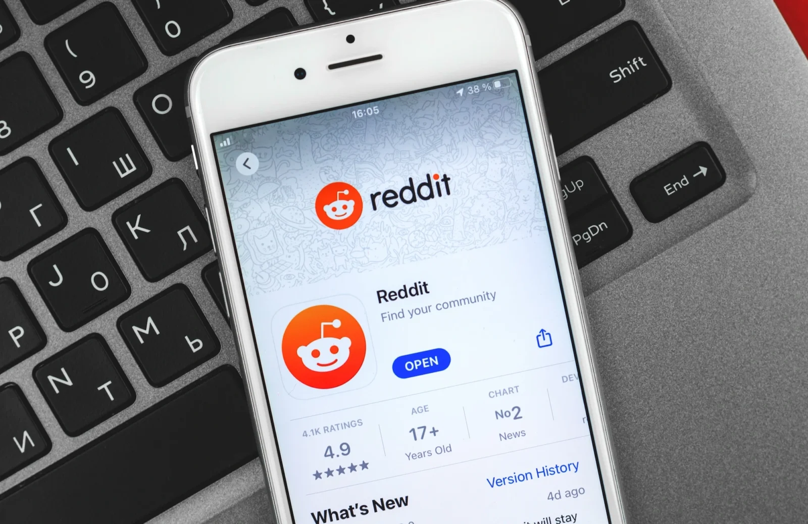 phone displays the reddit app