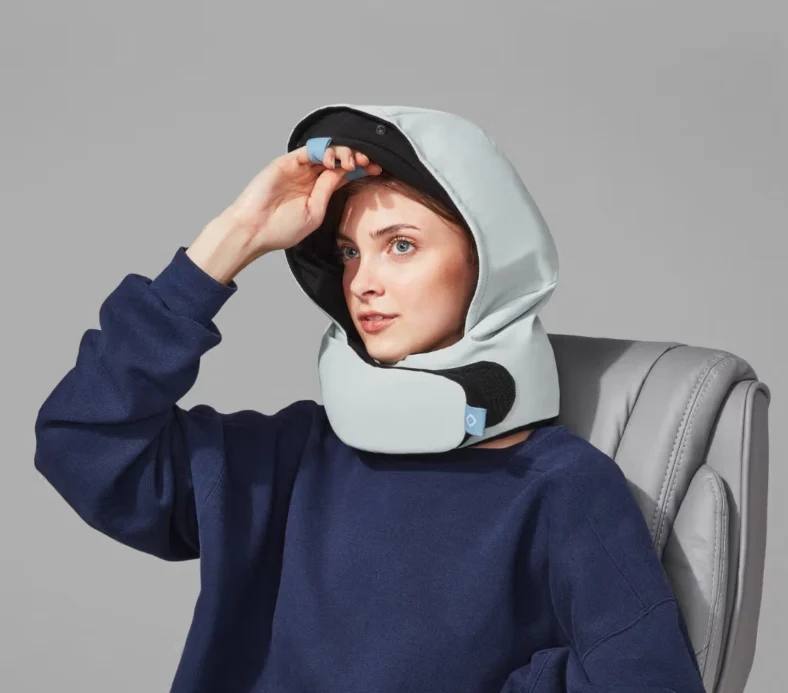 Pluto Pod Travel Pillow