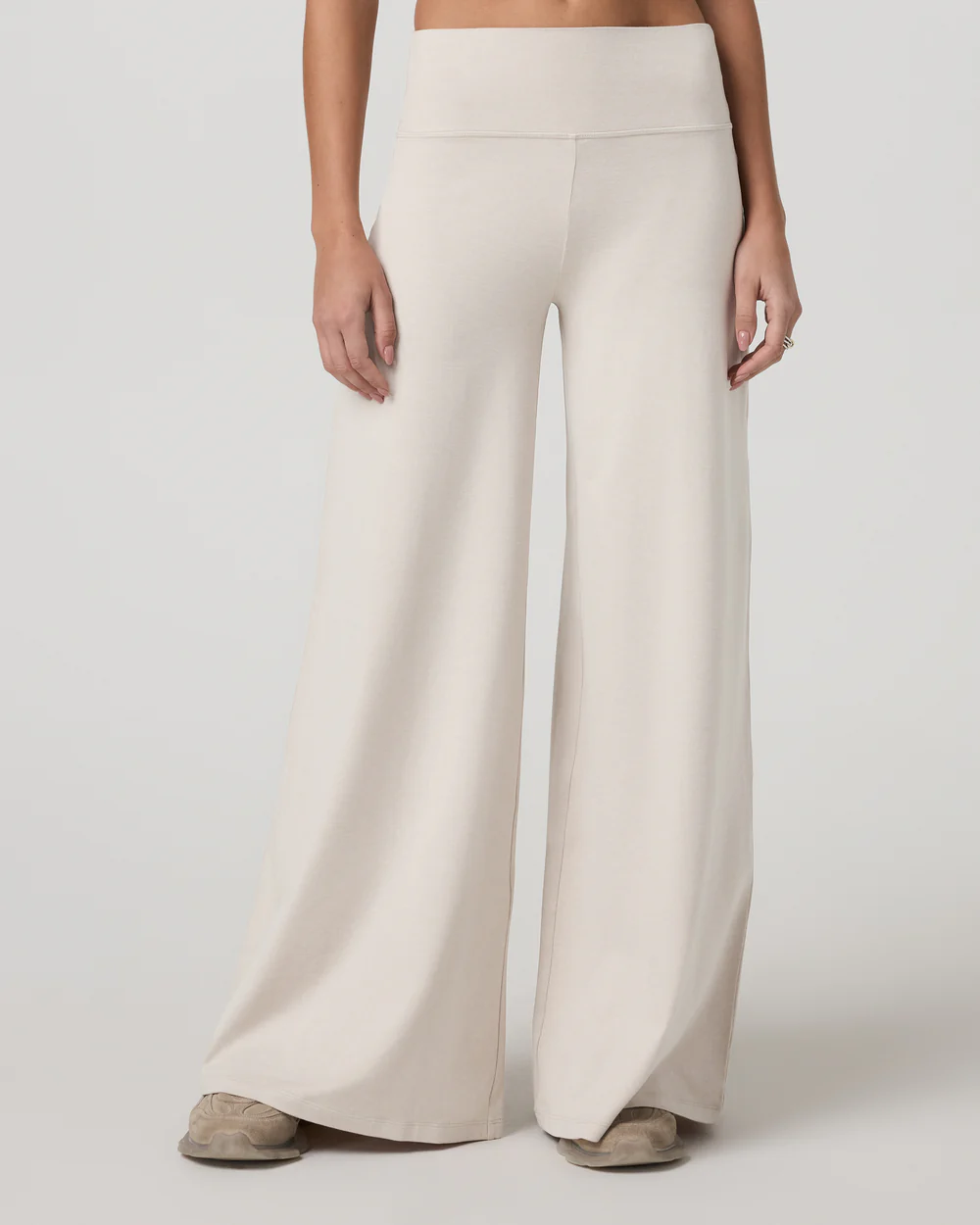 Vuori DreamKnit Halo Easy Wideleg Pant
