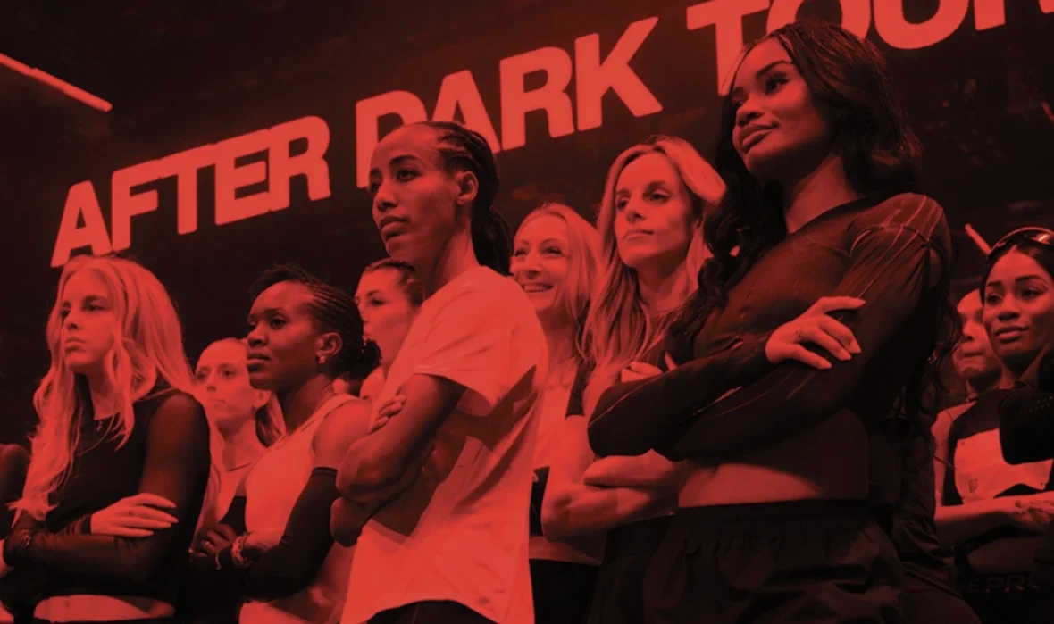 Nike women's after dark tour