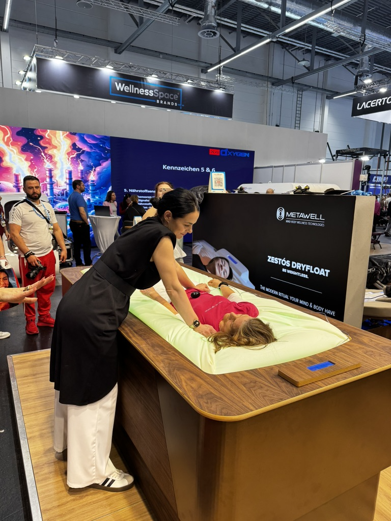 Gharieni Group's waterless float therapy bed 