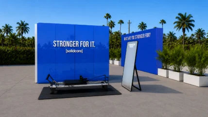 Solidcore signs in Venice, California