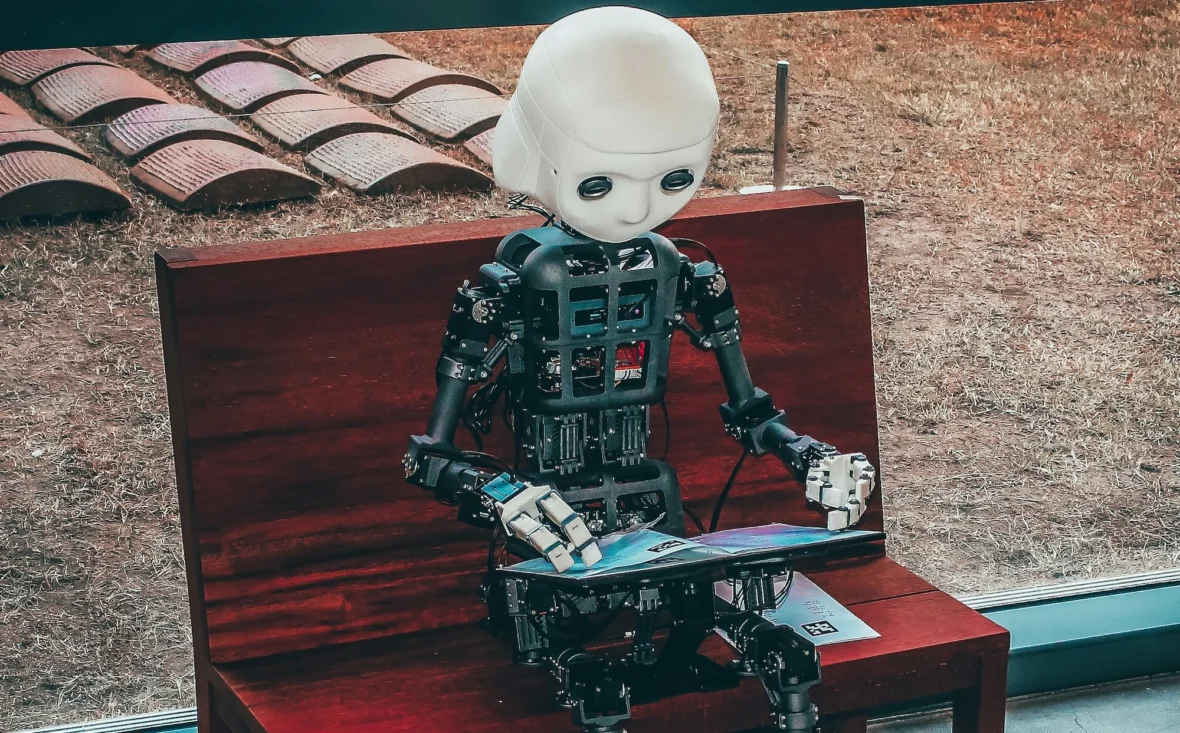 robotic uses a tablet computer