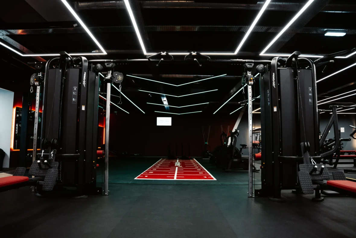 Snap Fitness weights