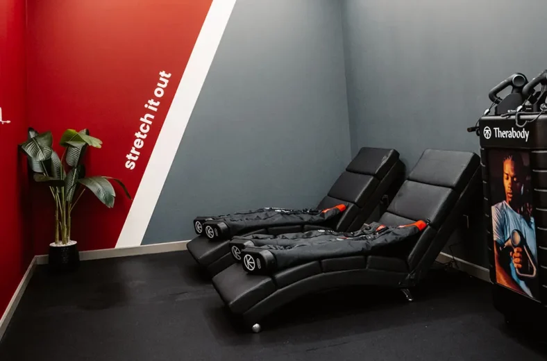 Snap Fitness stretch room