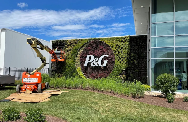 Proctor and Gamble sign