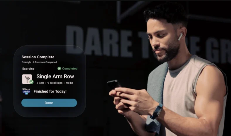 man uses Echelon's AI Workout Builder