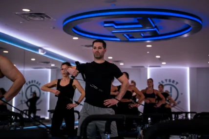 people in a JetSet Pilates class