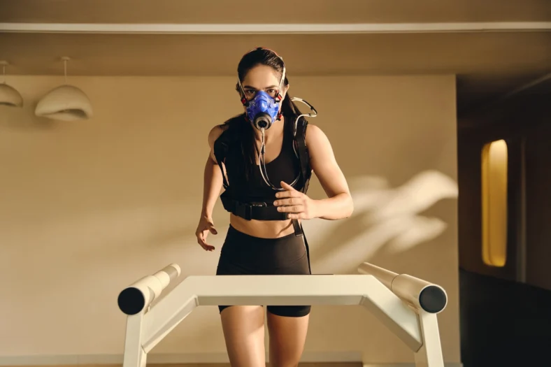 woman undergoes a VO2 Max test