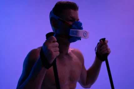 man in a Nrthrn Strong V02 mask